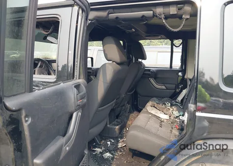 2012 Jeep Wrangler Unlimited Sport z USA, uszkodzony, nr VIN 1C4BJWDG9CL182560